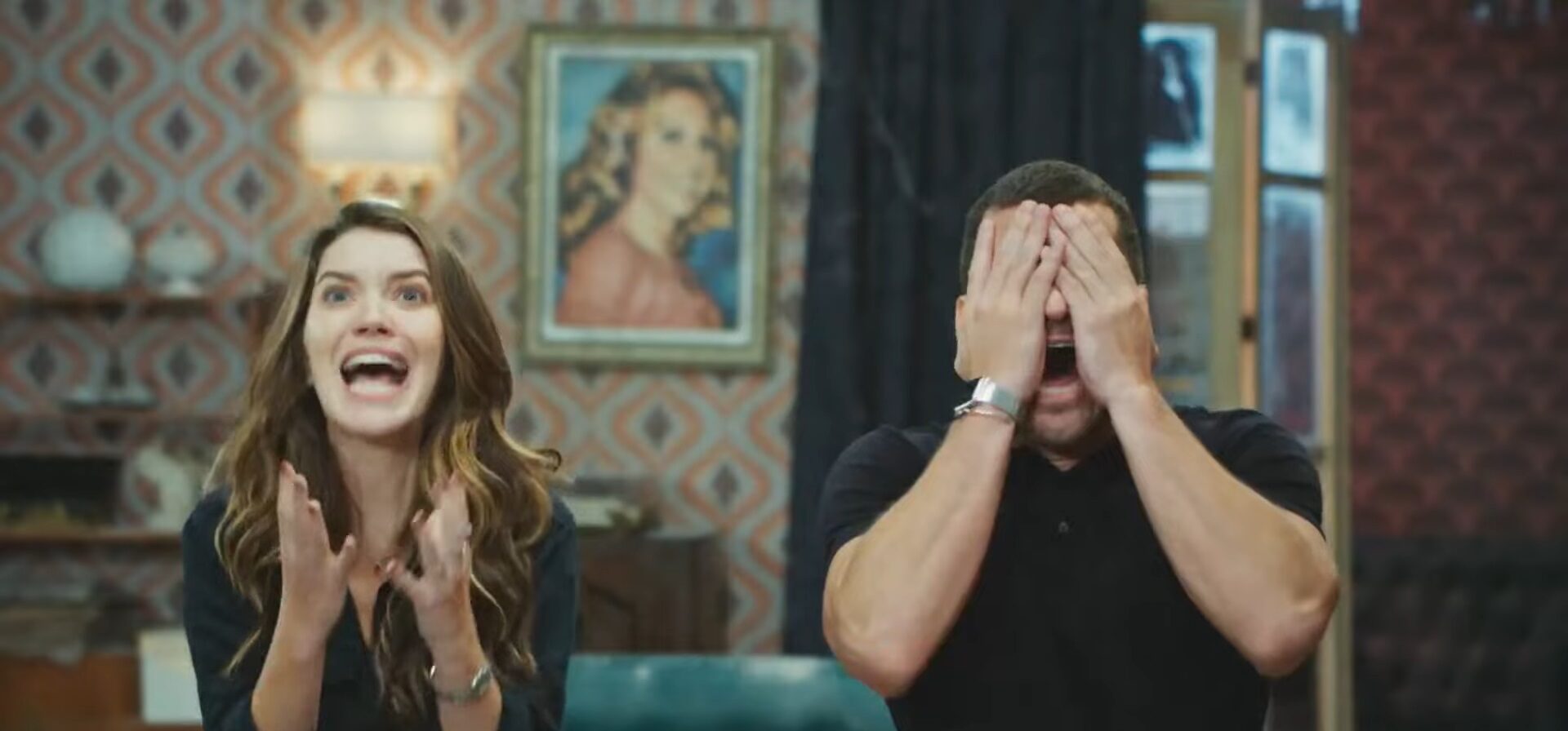 Vênus (Nathália Dill) e Júpiter (Thiago Martins) em Família é Tudo