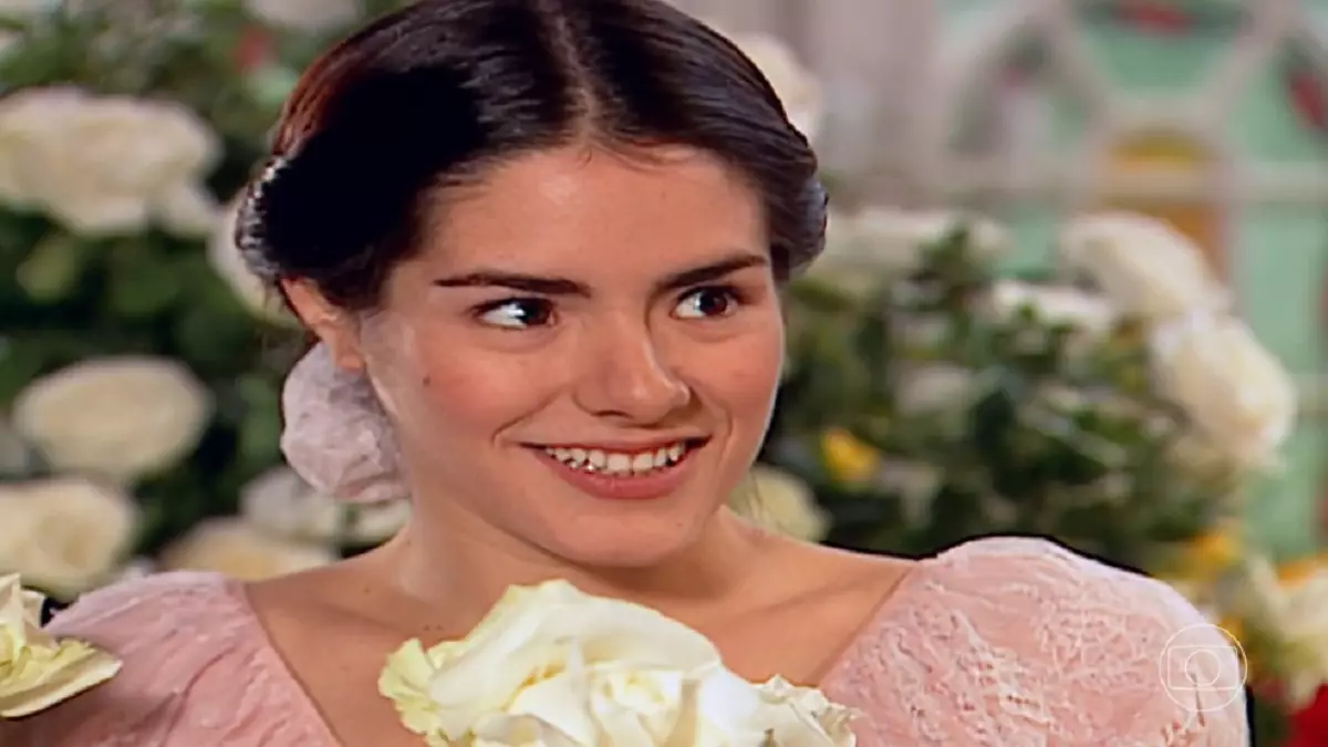 Luna (Liliana Castro) em Alma Gêmea