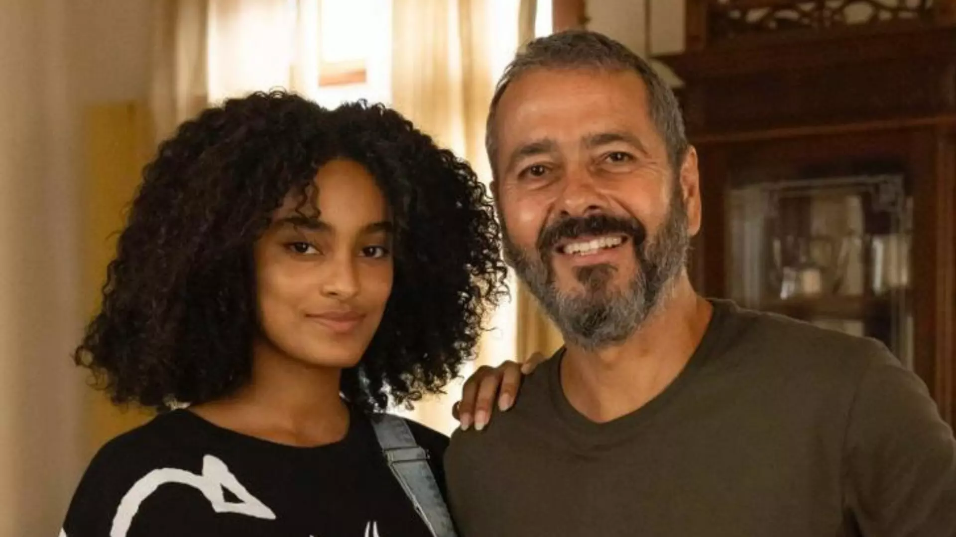 Teca (Lívia Silva) e José Inocêncio (Marcos Palmeira) em Renascer