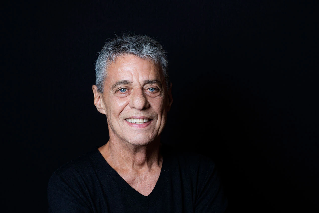 Chico Buarque de Hollanda