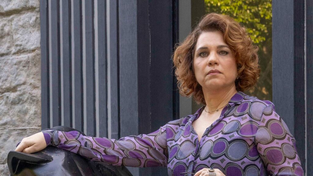Isabel Teixeira é Violeta em Volta por Cima