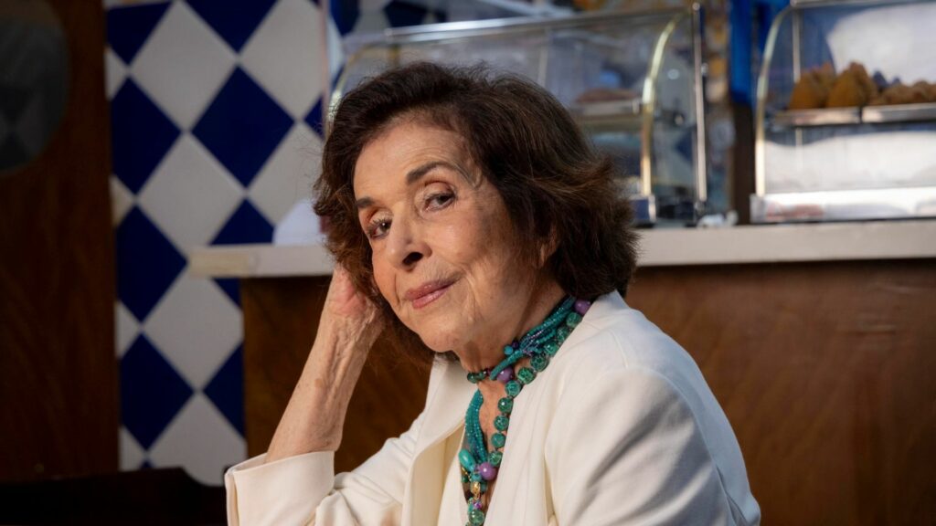 Betty Faria em Volta por Cima