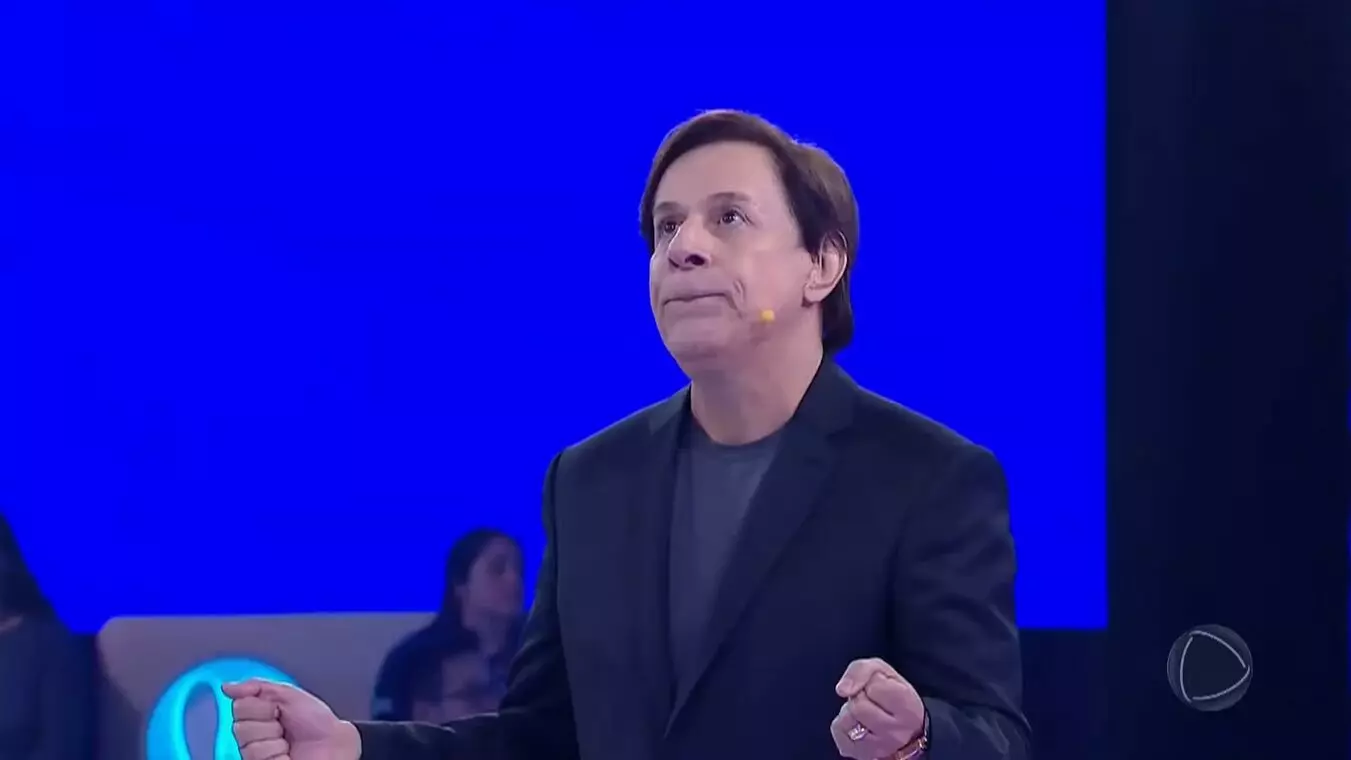 Tom Cavalcante no Acerte ou Caia!