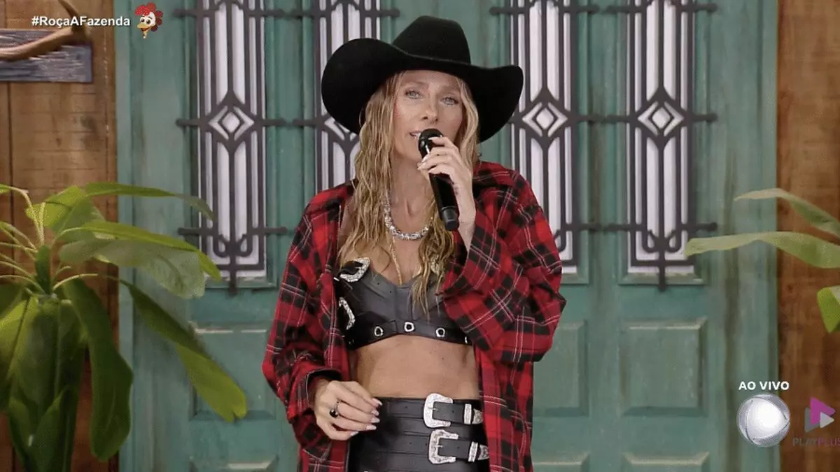 Adriane Galisteu em A Fazenda 16
