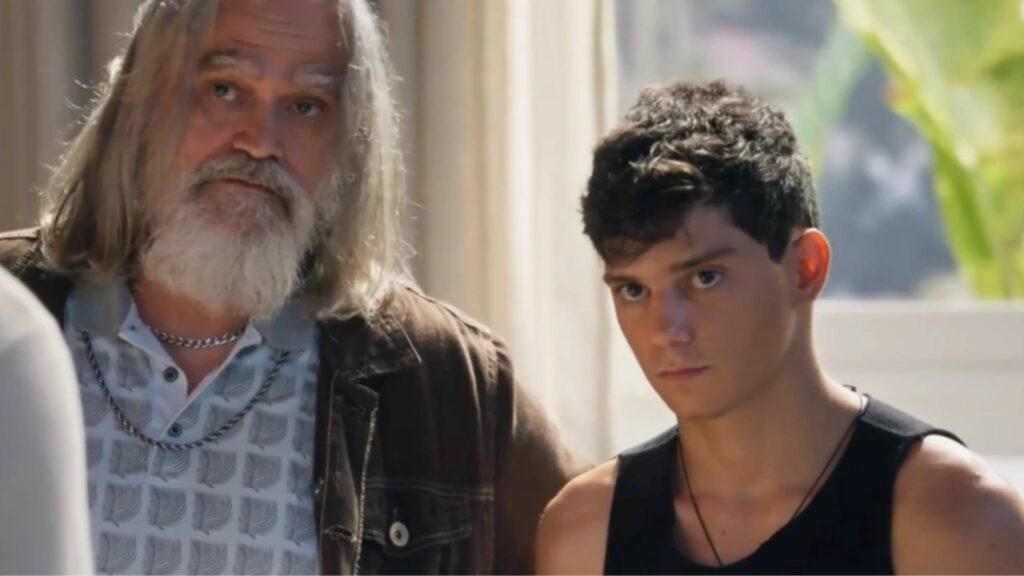 Grilo (Nilson Nunes) e Sumiu (Pedro Sol Victorino) em 'Mania de Você'
