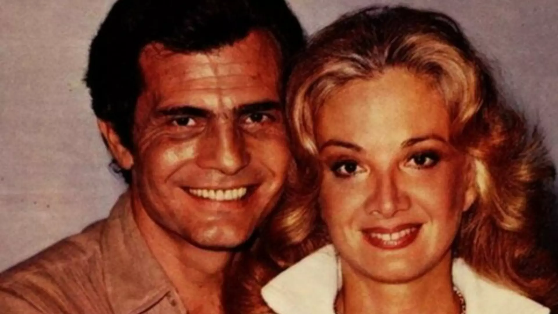 Tarcísio Meira e Glória Menezes em Espelho Mágico