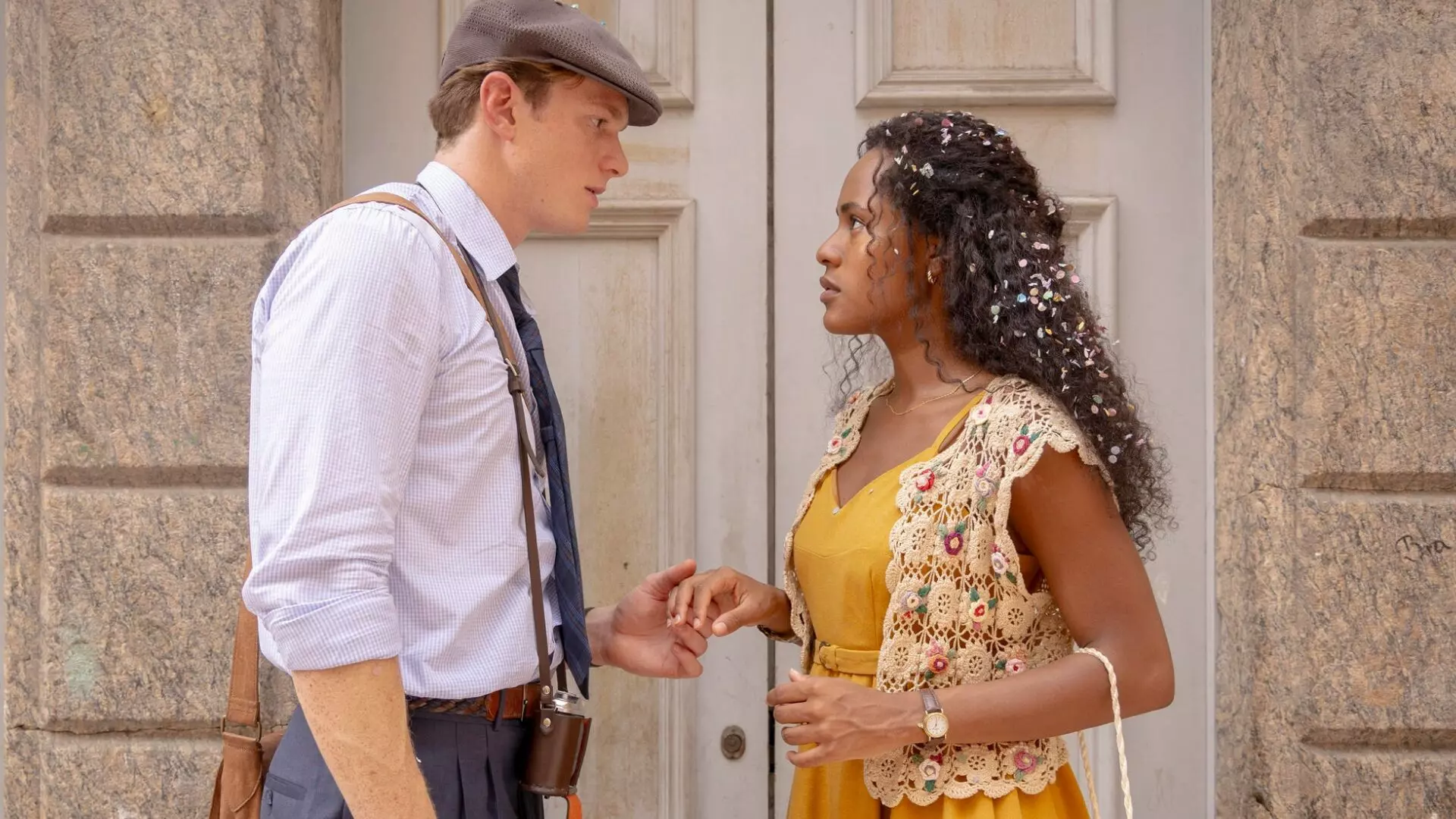 Beto (Pedro Novaes) e Beatriz (Duda Santos)