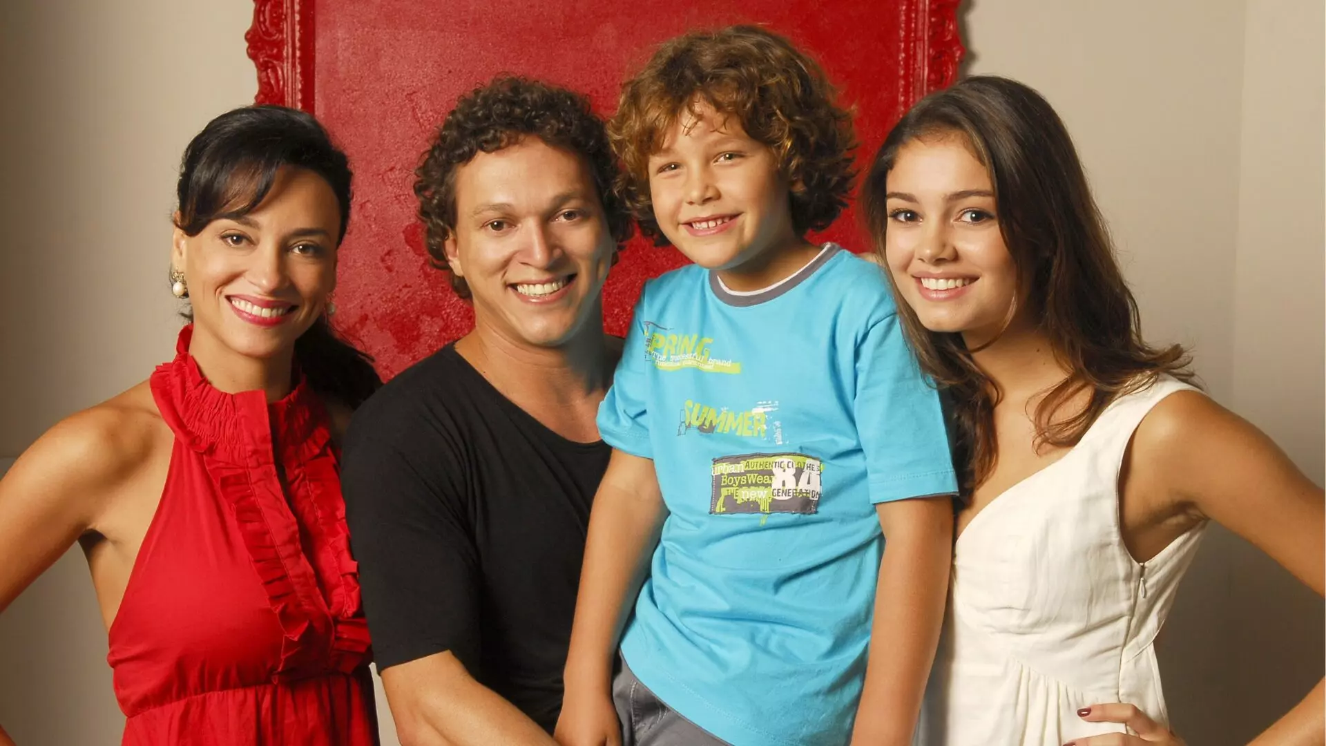 Elenco da novela Caras e Bocas