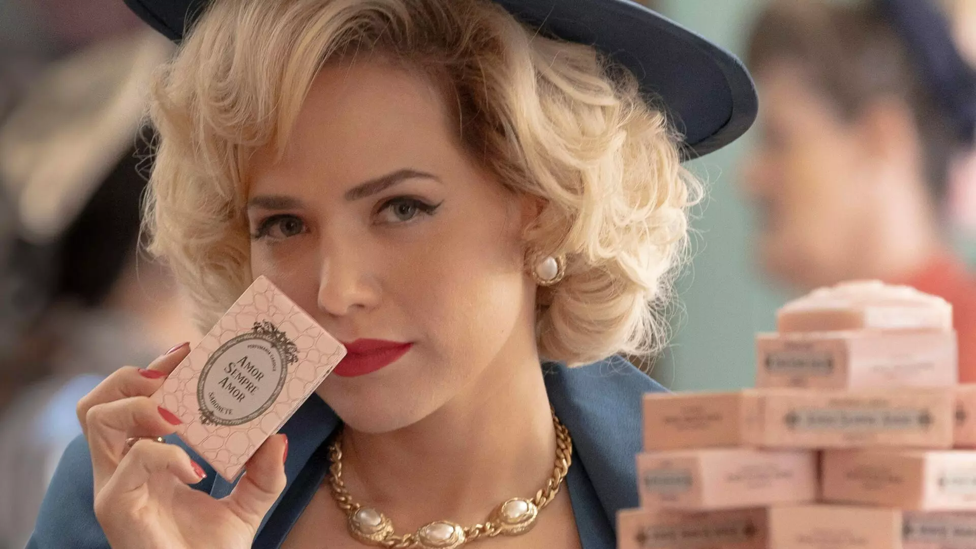 Zélia (Letícia Colin) na novela Garota do Momento