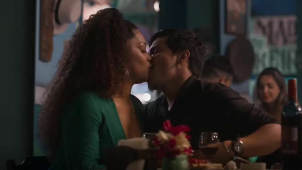 Cida (Juliana Alves) e Sidney (Adanilo) em Volta por Cima
