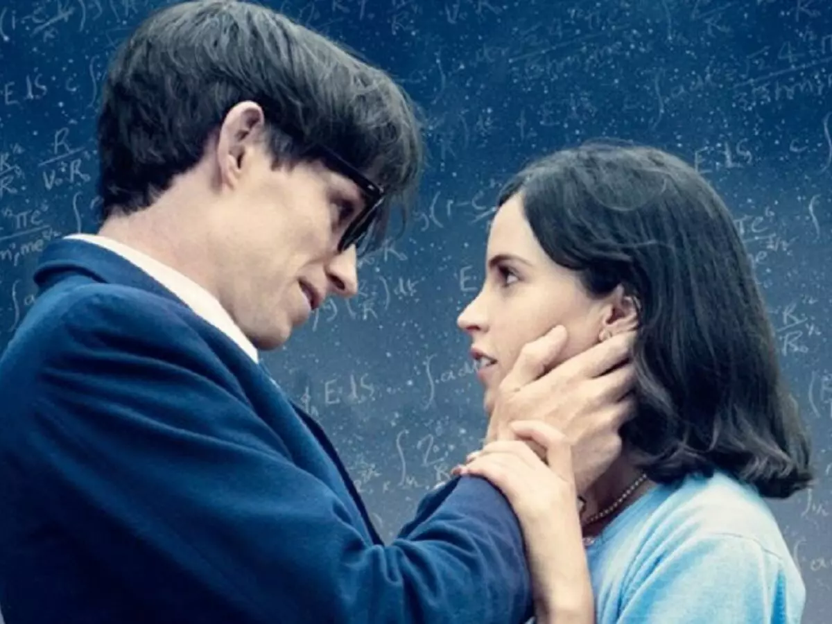 Filme sobre a vida de Stephen Hawking está disponível na Netflix