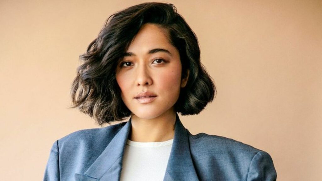 Jacqueline Sato é Yuki em Volta por Cima
