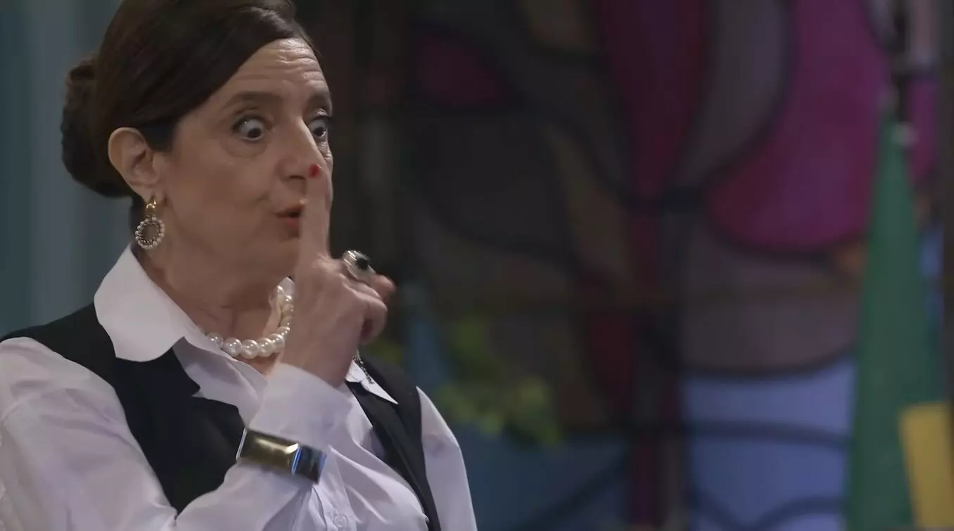 Norma (Clarice Niskier) em A Caverna Encantada