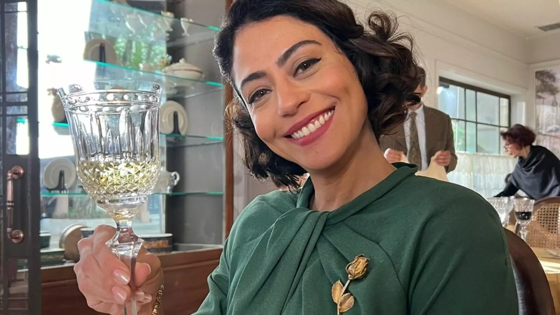 Carol Castro é Clarice em Garota do Momento
