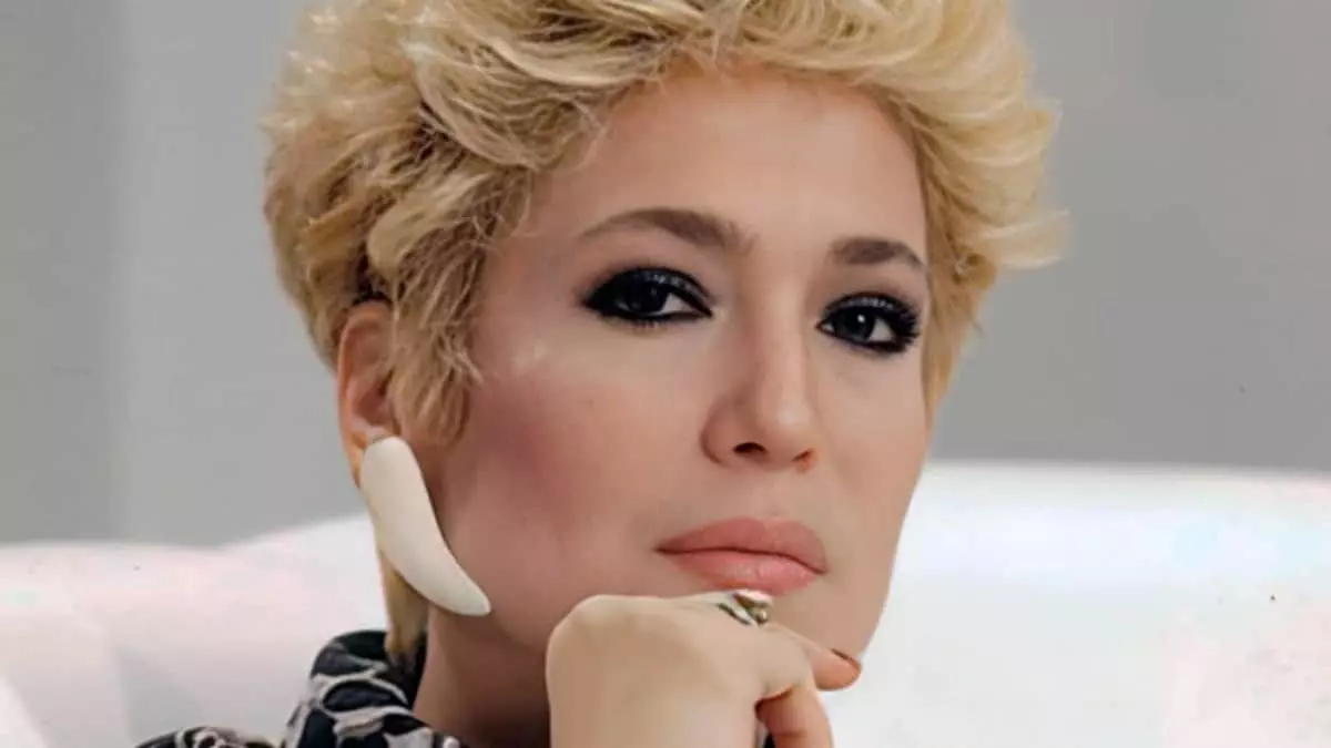 Renata (Susana Vieira) em Um Sonho a Mais