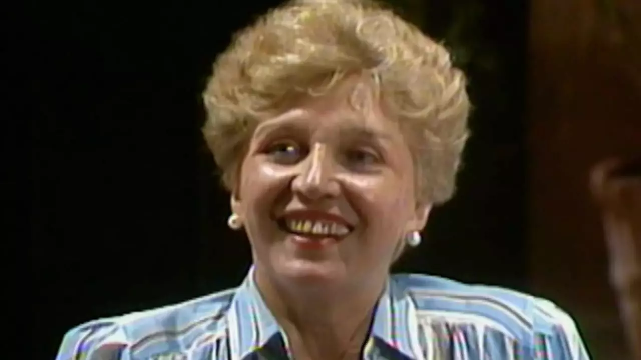 A novelista Leonor Bassères em 1988