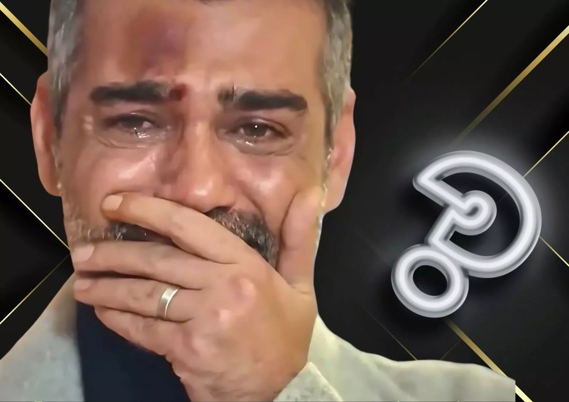 Sarp chora em Força de Mulher
