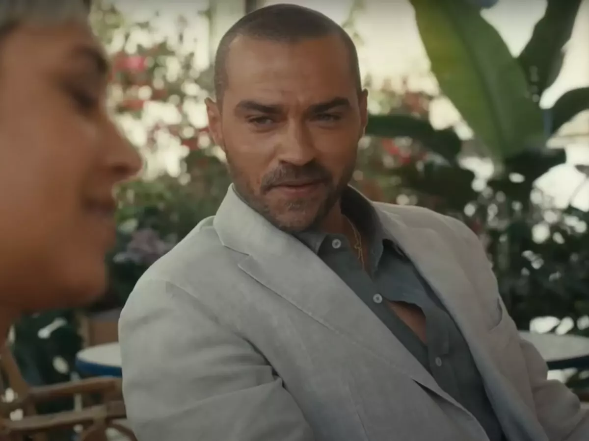 Jesse Williams em Hotel Costiera