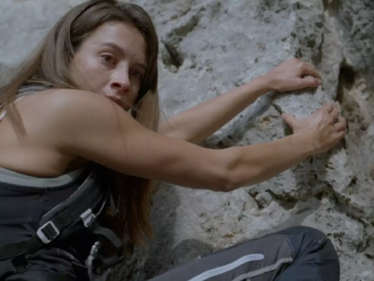 Tensão nas Alturas: suspense de sobrevivência brilha no Prime Video