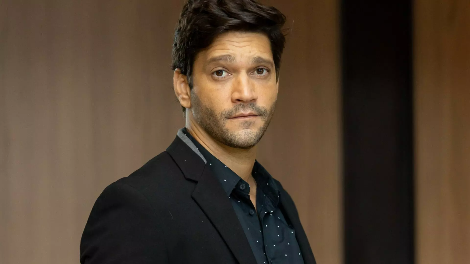 Vanderson (Armando Babaioff)