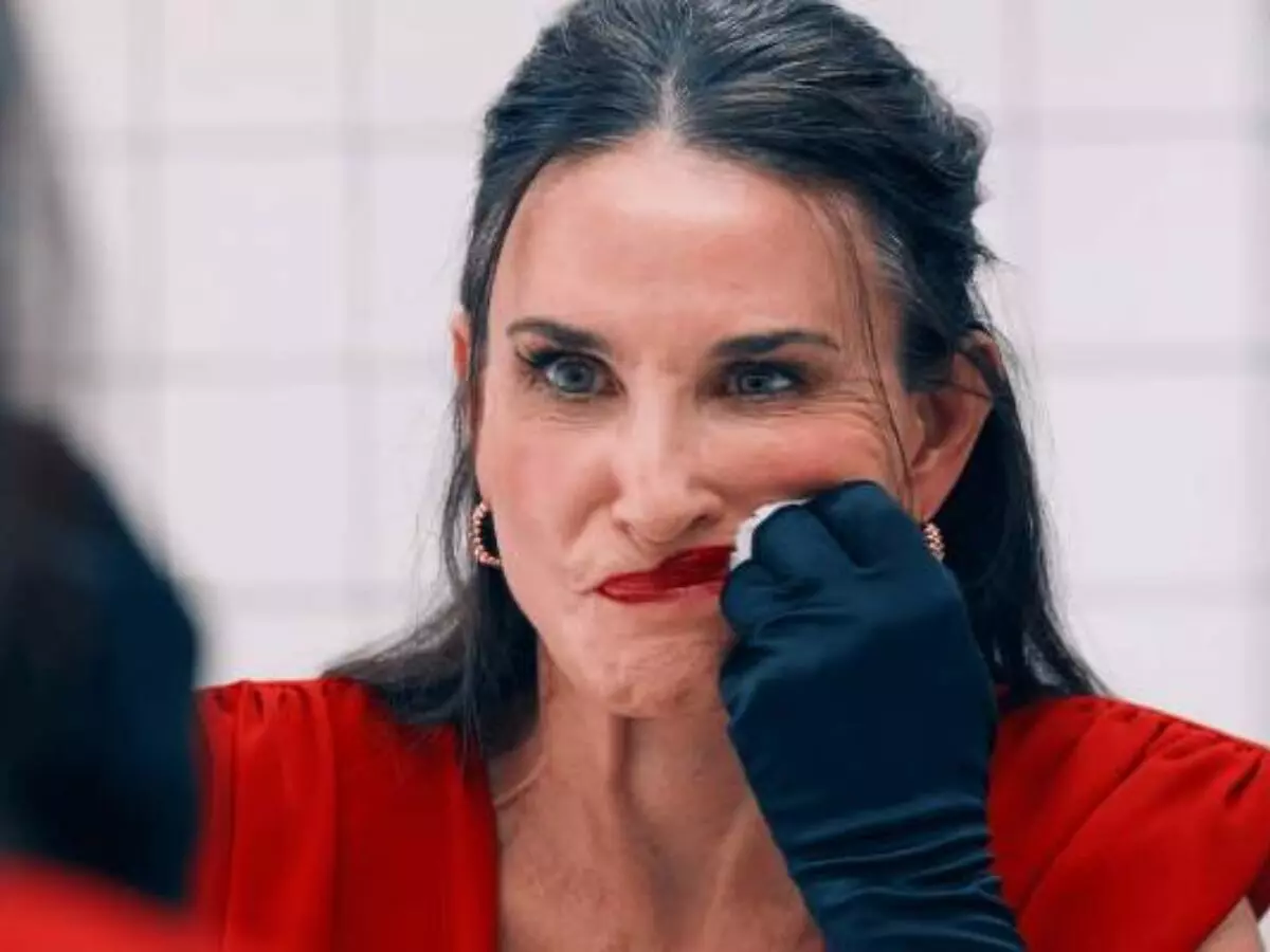A Substância thriller psicológico desafia limites da mente humana no Prime Video