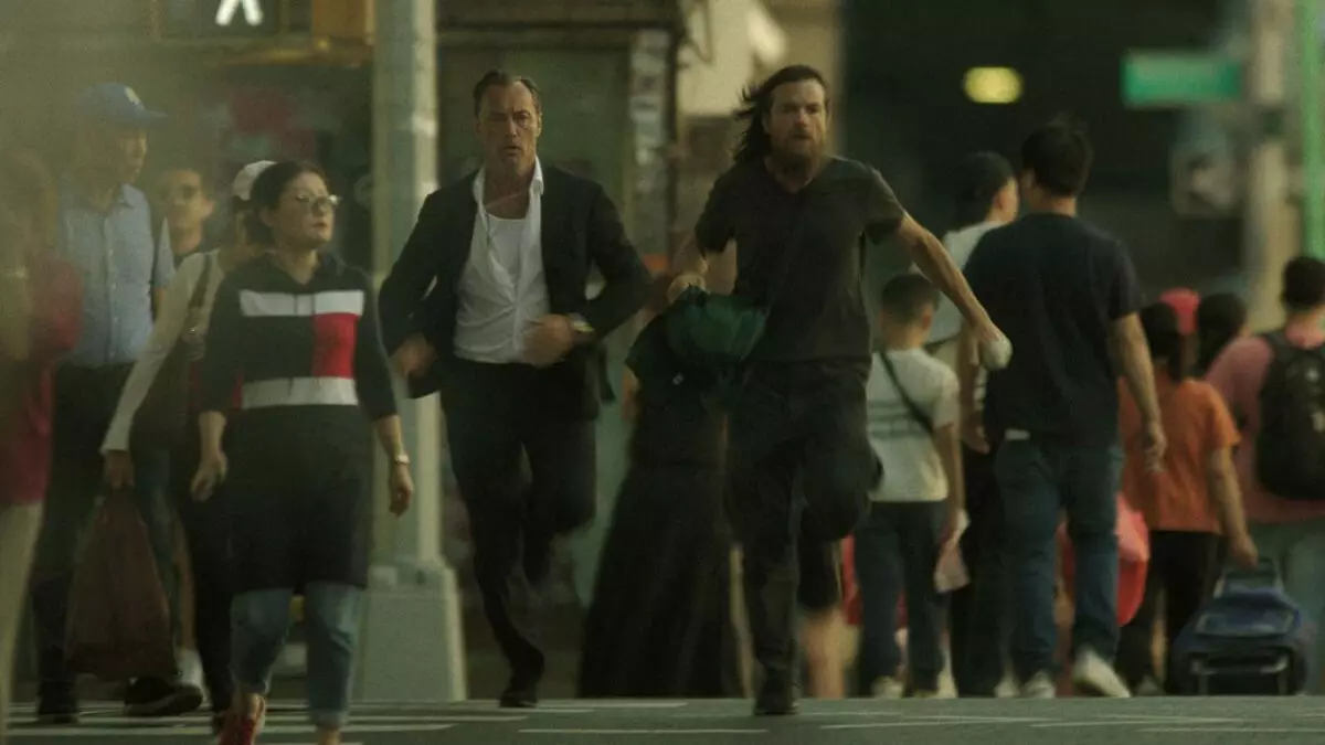 Jude Law e Jason Bateman em Black Rabbit