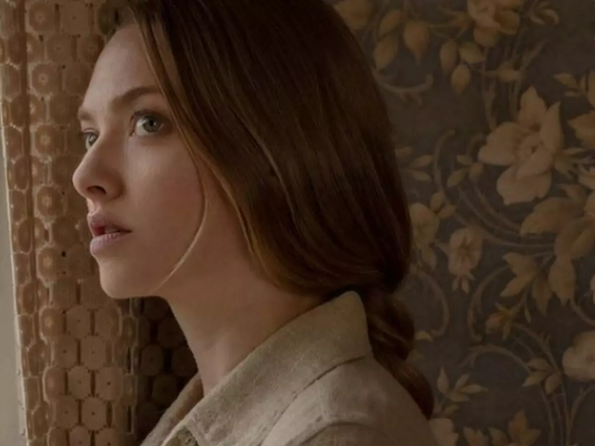 Thriller psicológico da Netflix acompanha casal em casa isolada