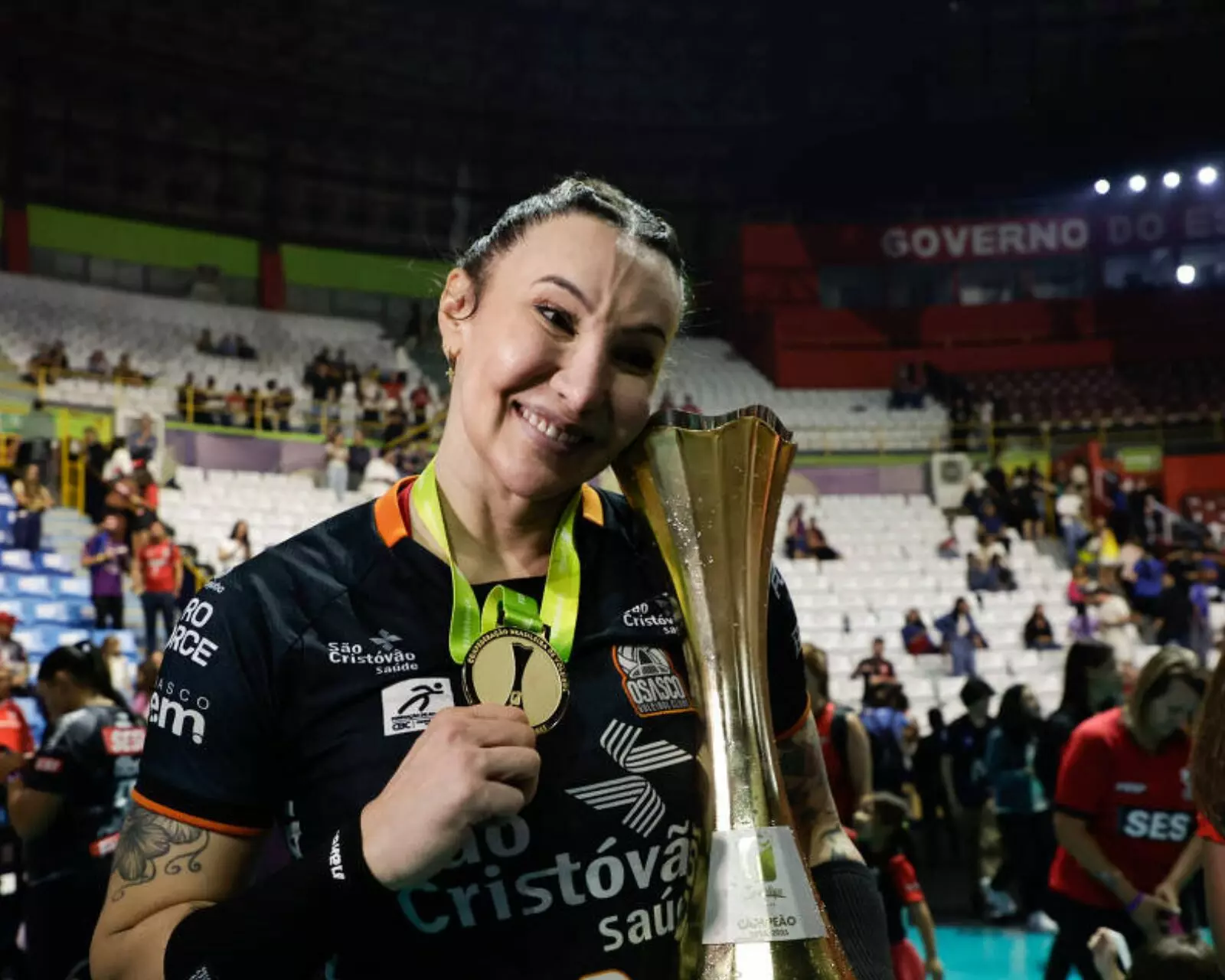 Tiffany, do Osasco, atual campeão da Superliga feminina de vôlei