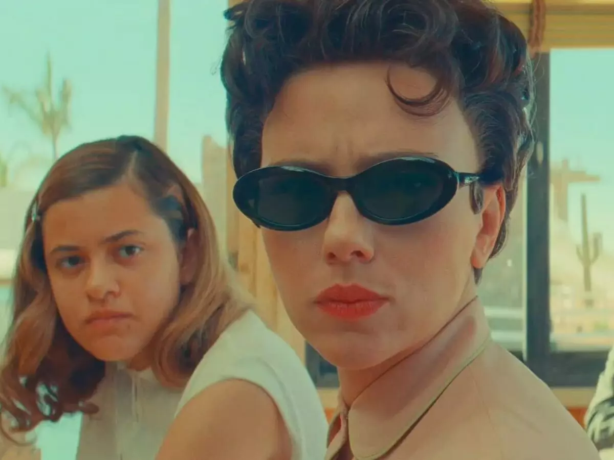 Asteroid City na Netflix: Uma viagem surreal ao deserto dos anos 1950