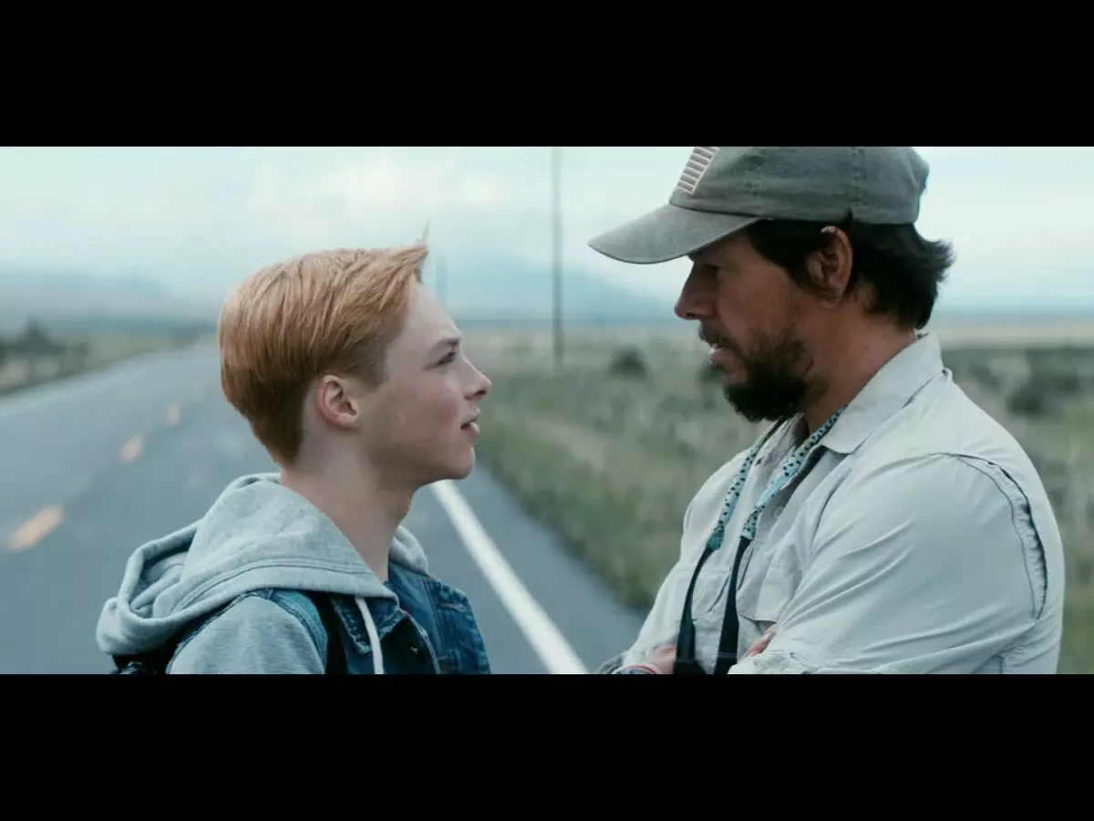 Drama com Mark Wahlberg aborda bullying e luto familiar disponível no Prime Video