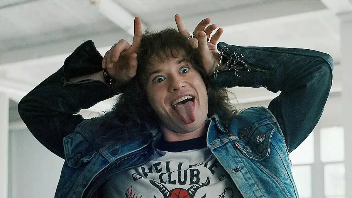 Joseph Quinn como Eddie Munson em Stranger Things