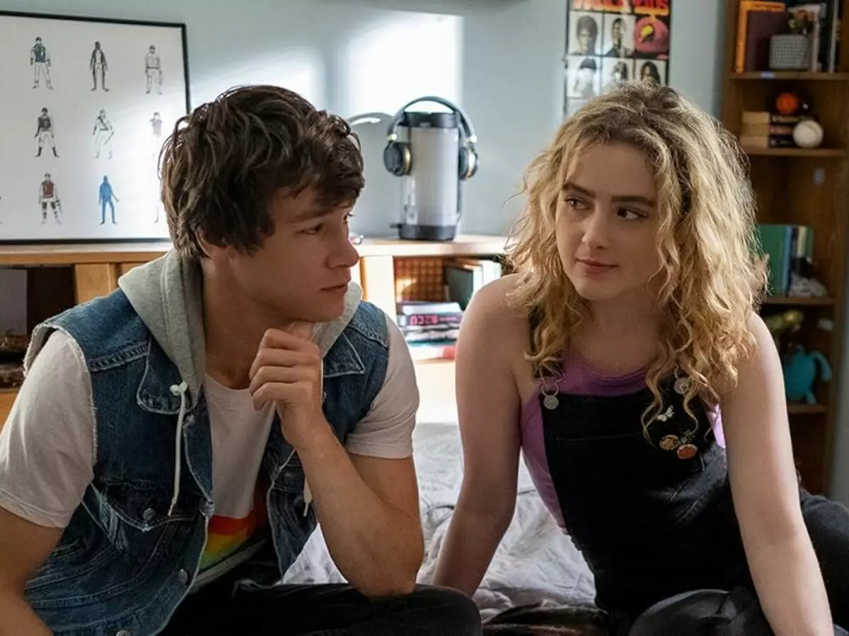 Romance e repetição temporal entre dois adolescentes no Prime Video