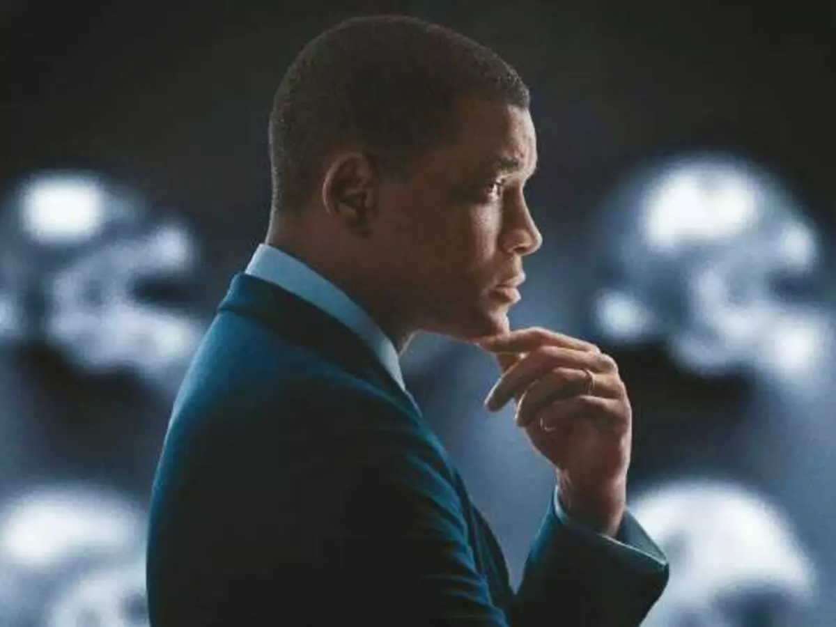 Will Smith interpreta médico que desafia poder do futebol americano