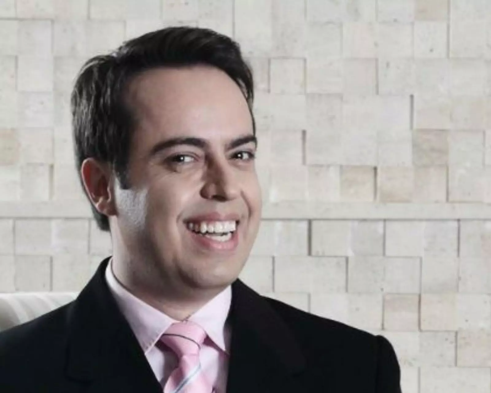 Rinaldi Faria