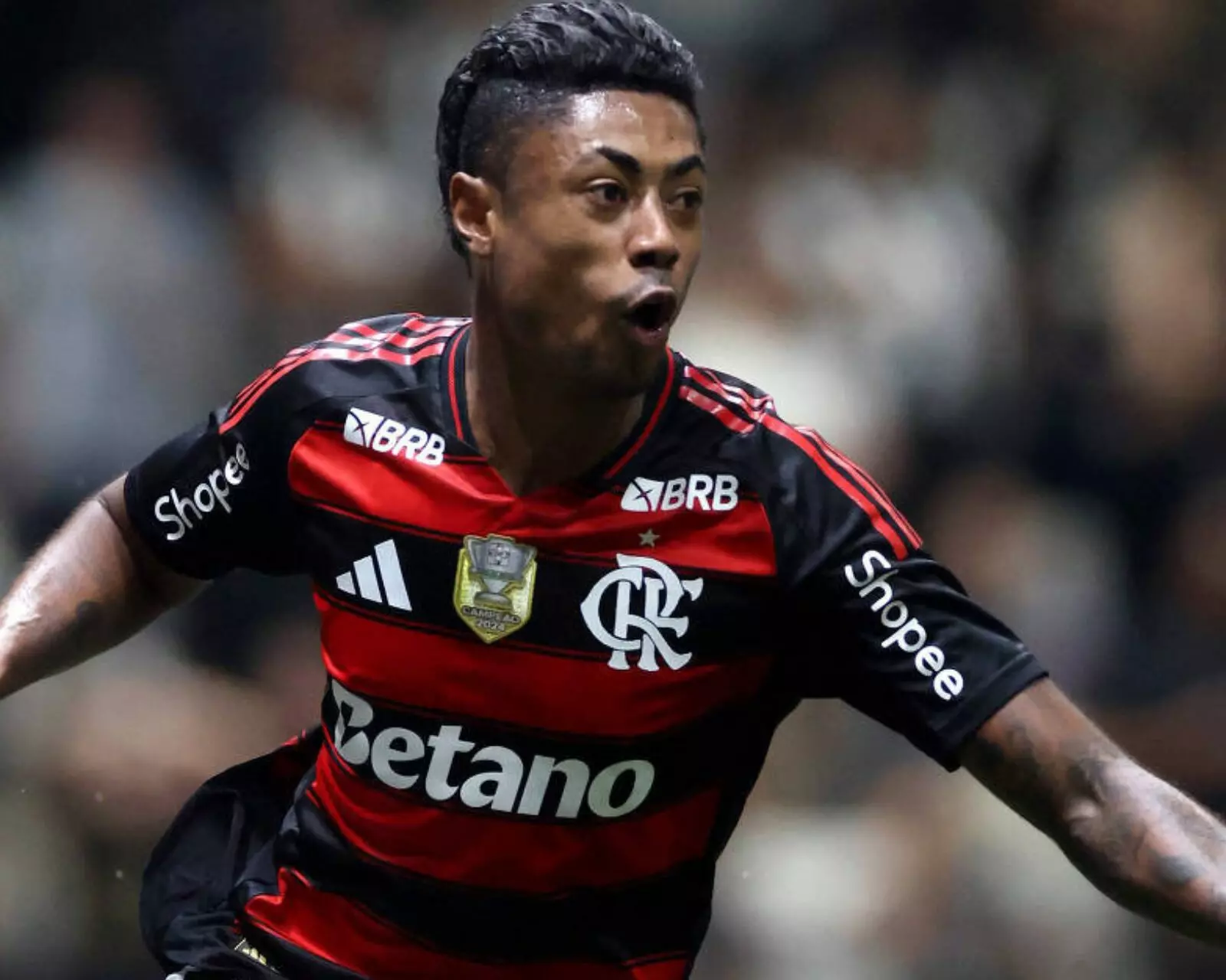 Bruno Henrique em campo pelo Flamengo
