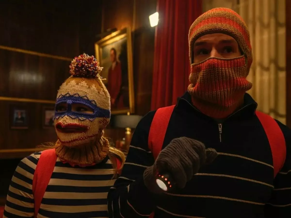 Feliz Natal e um Próspero Assalto domina a Netflix com humor, tensão e clima festivo