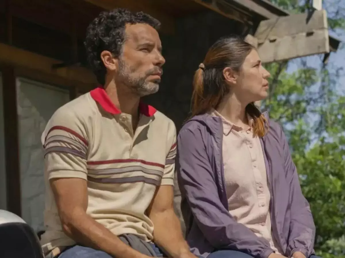 Filme Limpa na Netflix aborda tensões sociais e relações de poder