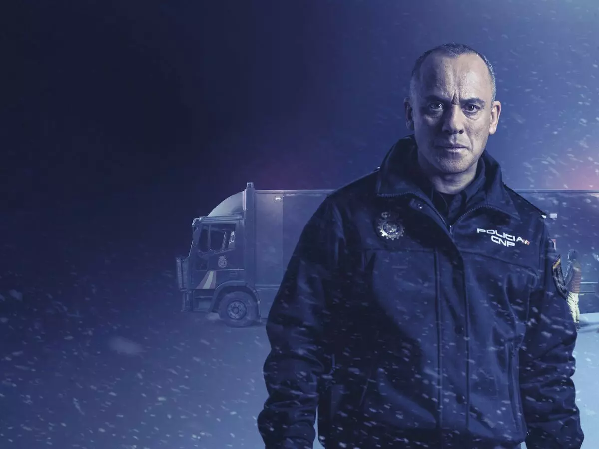 Abaixo de Zero na Netflix: filme espanhol retrata ataque a transporte prisional em cenário extremo
