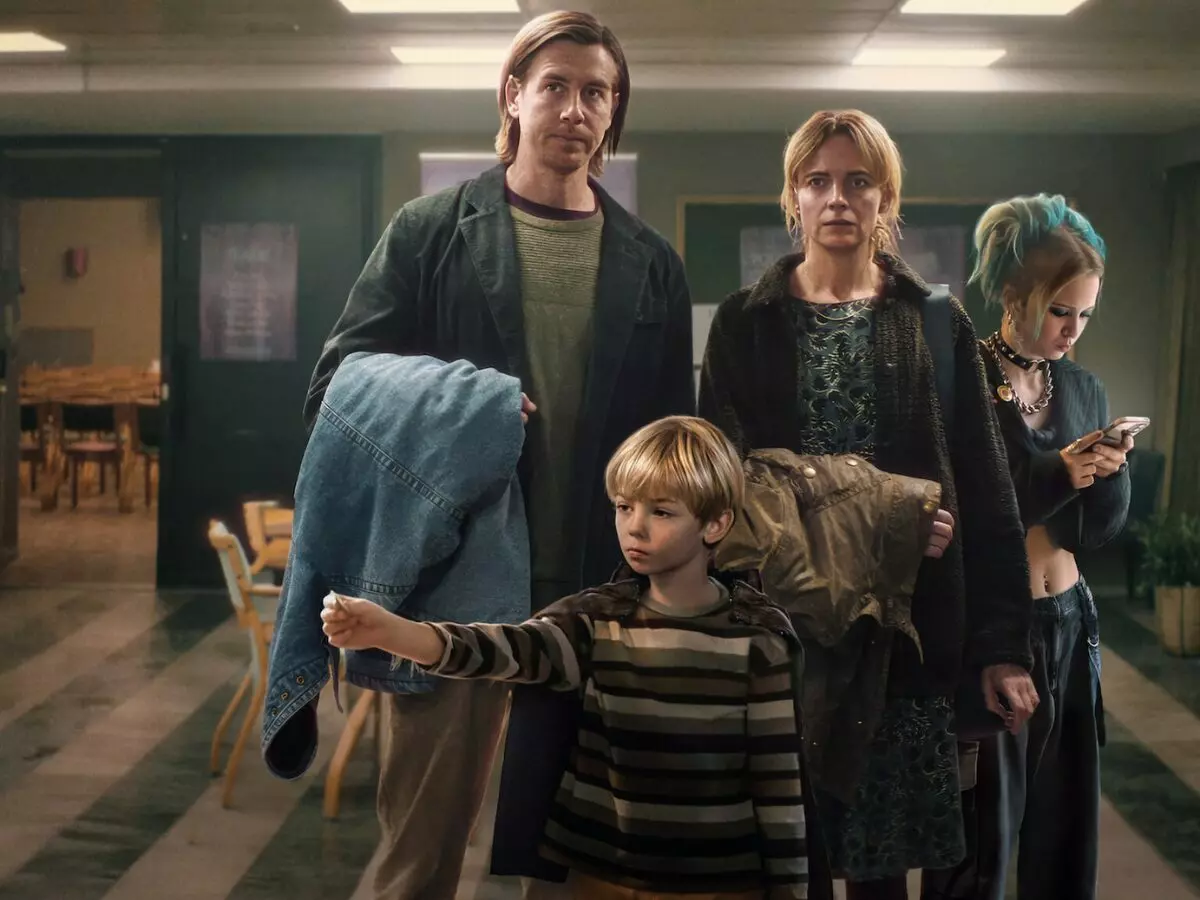 Filme da Netflix retrata viagem em família marcada por conflitos e tentativas de reconciliação