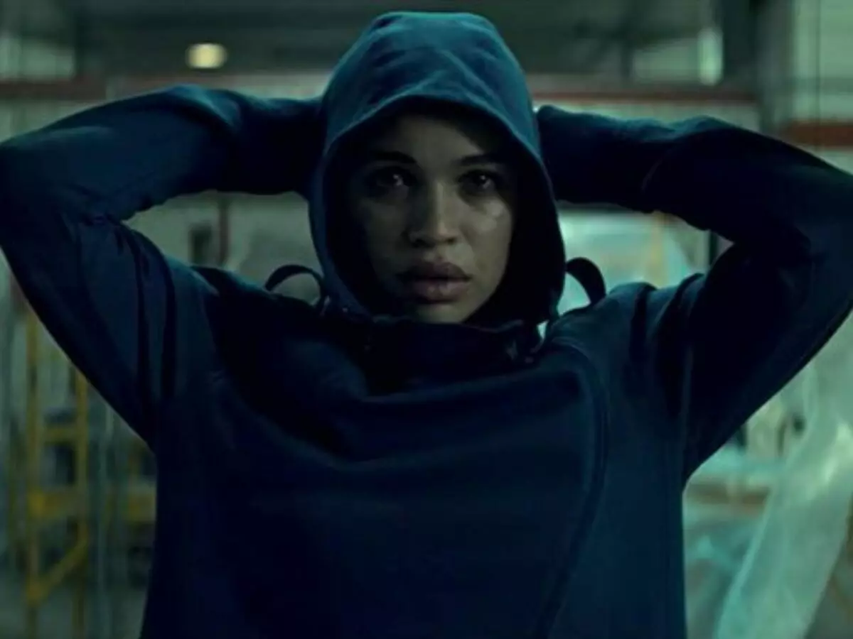 Mistério policial e viagens no tempo reanimam interesse do público em filme na Netflix