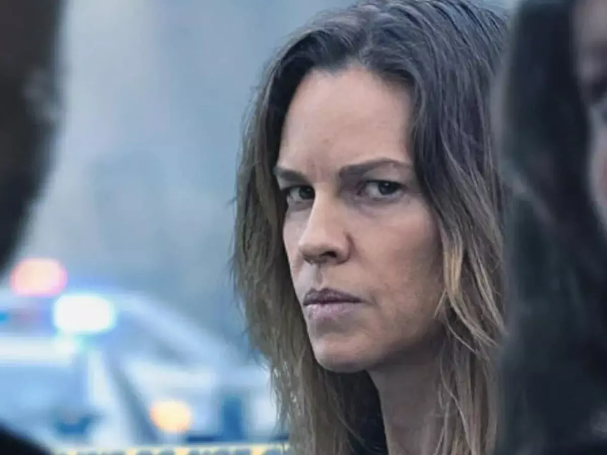 Por Trás da Verdade no Prime Video: Jornalista investiga assassinato e rede criminosa