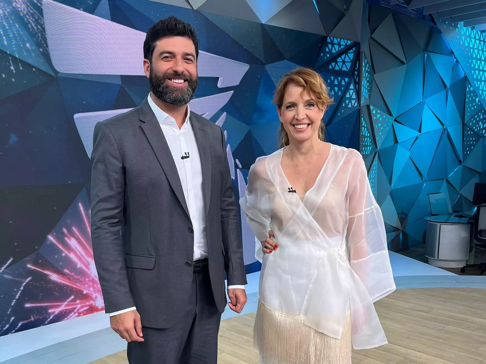 Rodrigo Carvalho e Poliana Abritta no Fantástico