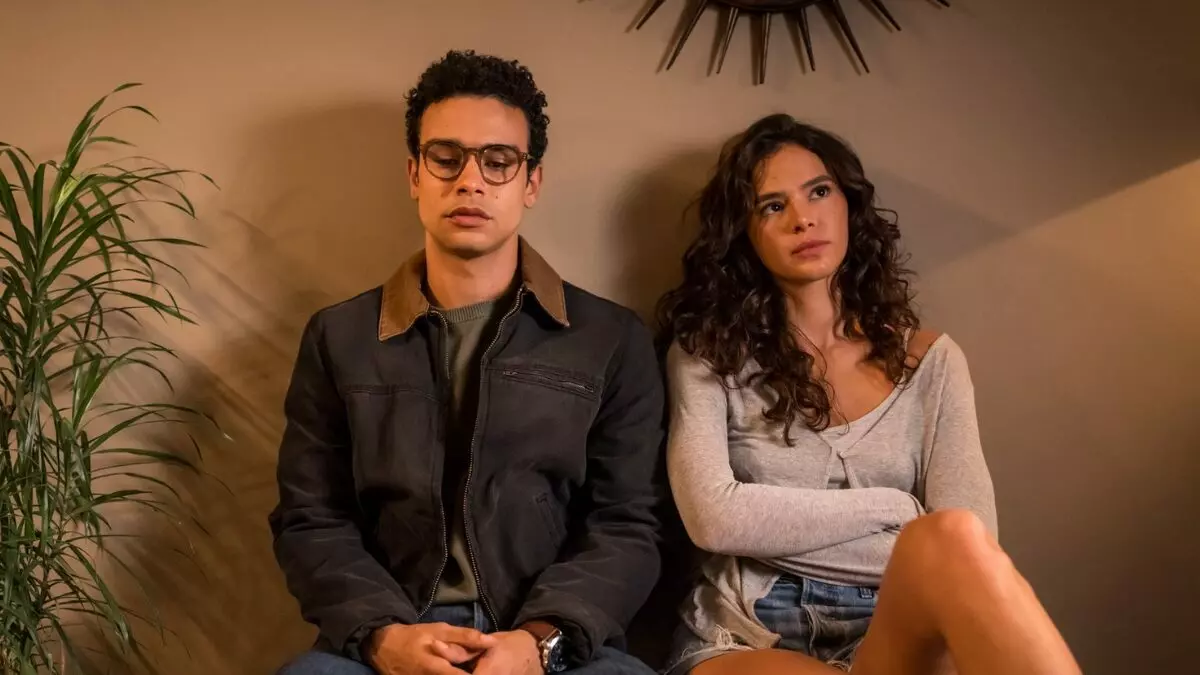 Bruna Marquezine e Sérgio Malheiros em Amor da Minha Vida