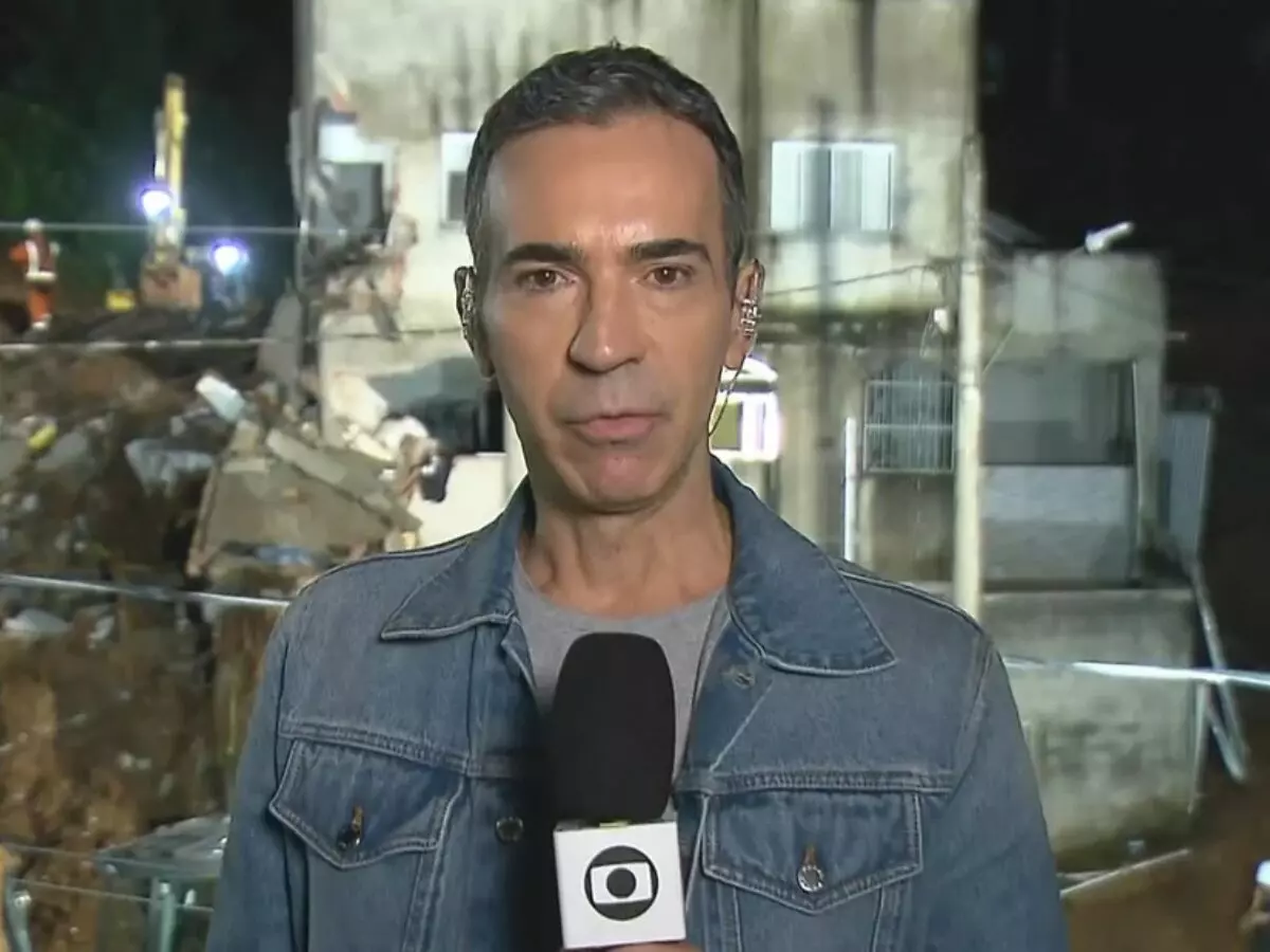 César Tralli faz cobertura fora do estúdio do JN para falar sobre tragédia