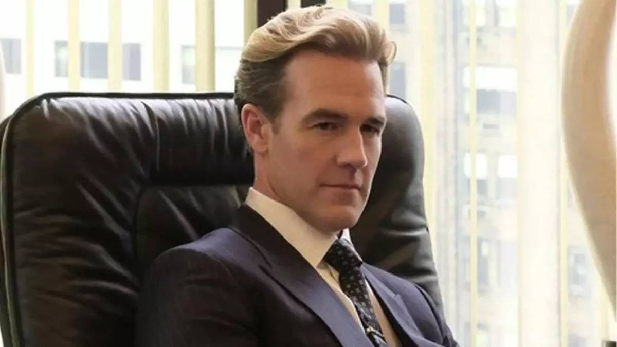 James Van Der Beek em Pose