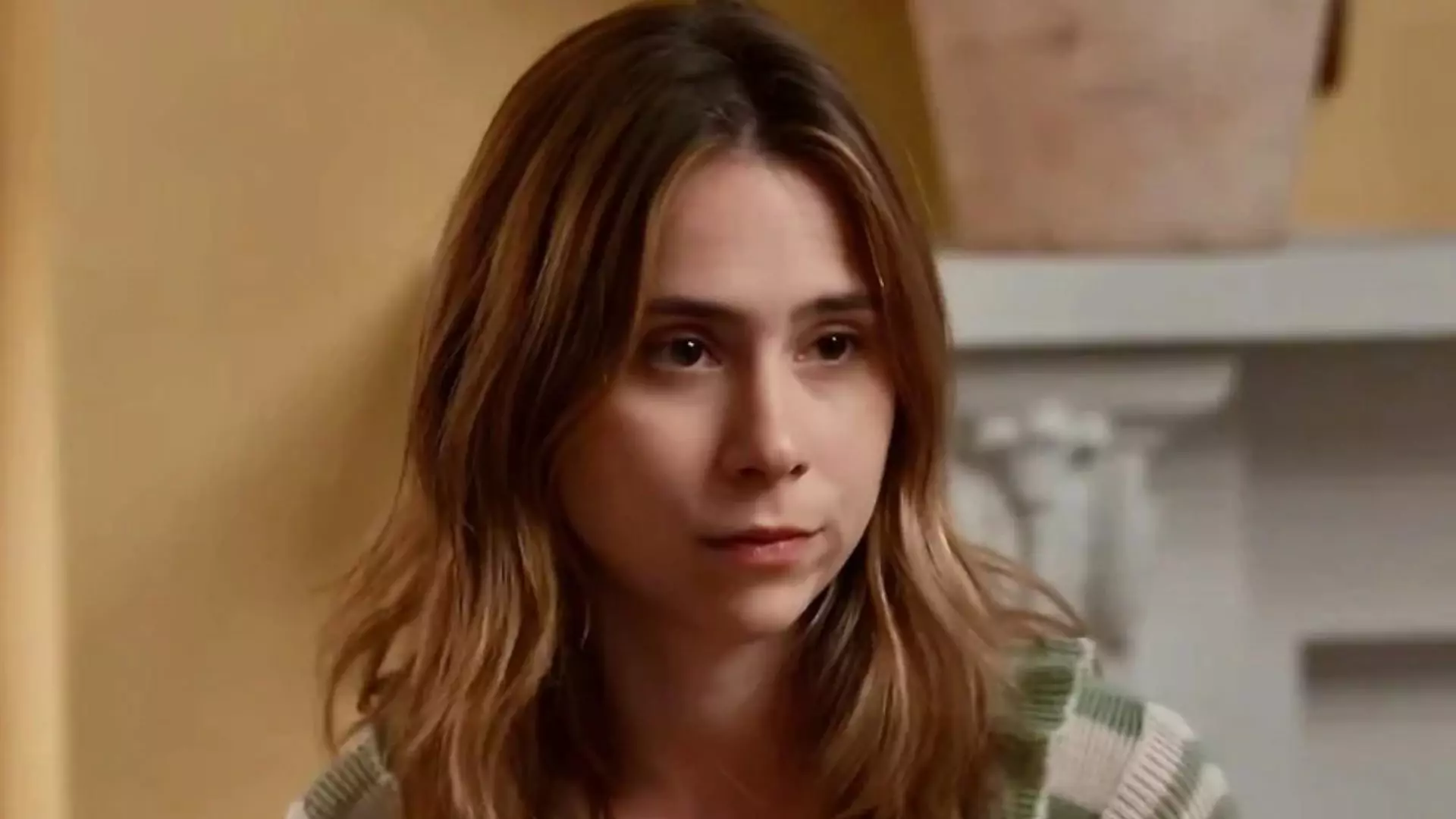 Lucélia (Daphne Bozaski) em Três Graças
