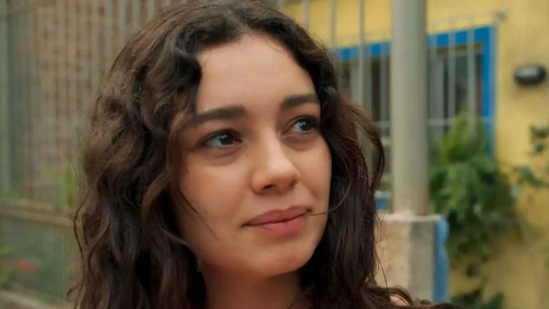 Sophie Charlotte é Gerluce em Três Graças