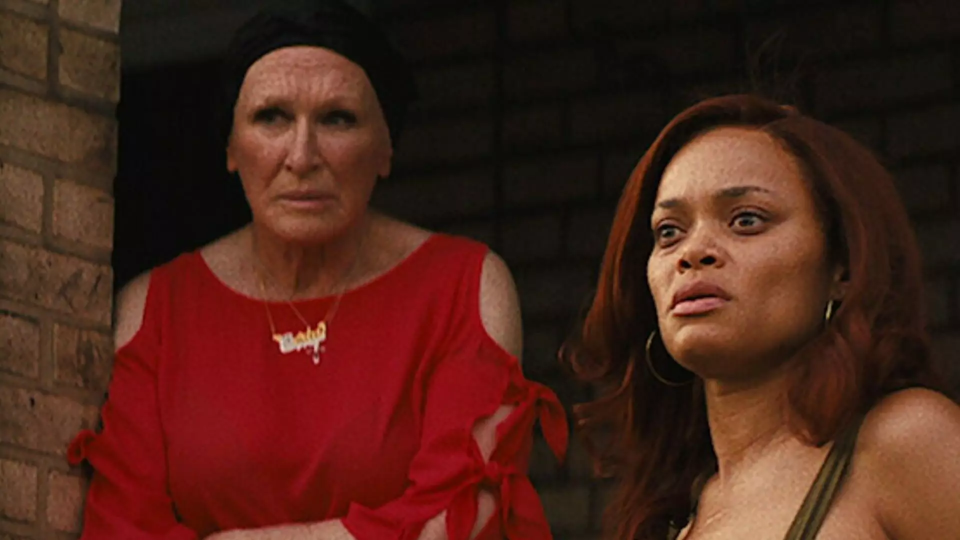 A Libertação na Netflix: filme acompanha mãe que enfrenta forças sobrenaturais para proteger os filhos