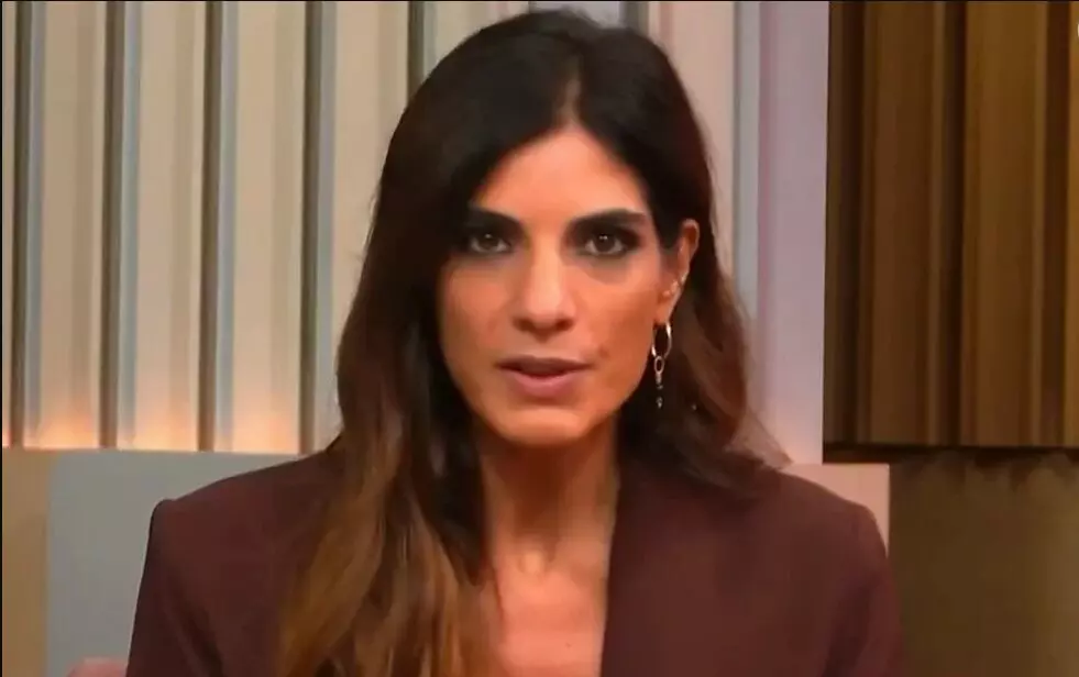 A jornalista Andréia Sadi se desculpou em nome da GloboNews pelas notícias confusas