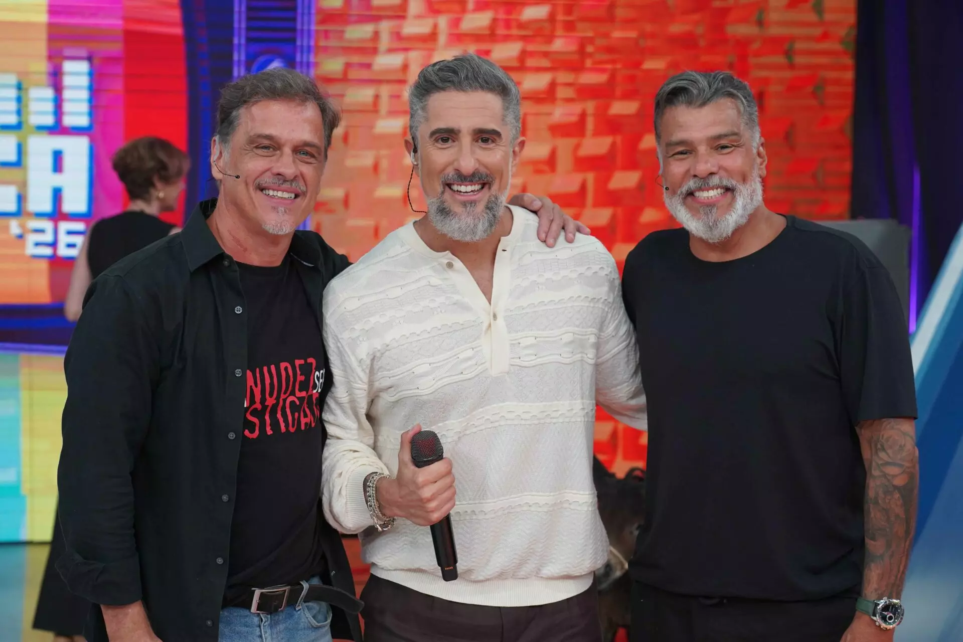 Marcos Mion recebe Guilherme Fontes e Mauricio Mattar no Caldeirão